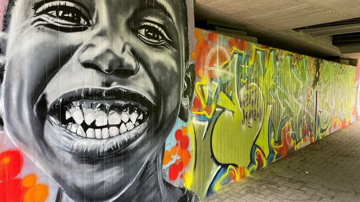 Graffiti-Projekt in der Unterführung des Großspielplatzes Hasepark